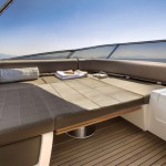 54_20130702163718_80_flybridge_dinette_sunpad_version
